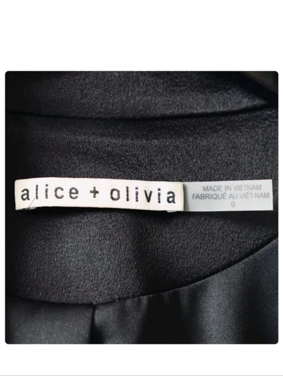 Alice + Olivia eve emblishment beaded Norch collar satin blazers Size 0 With Def - Picture 12 of 16